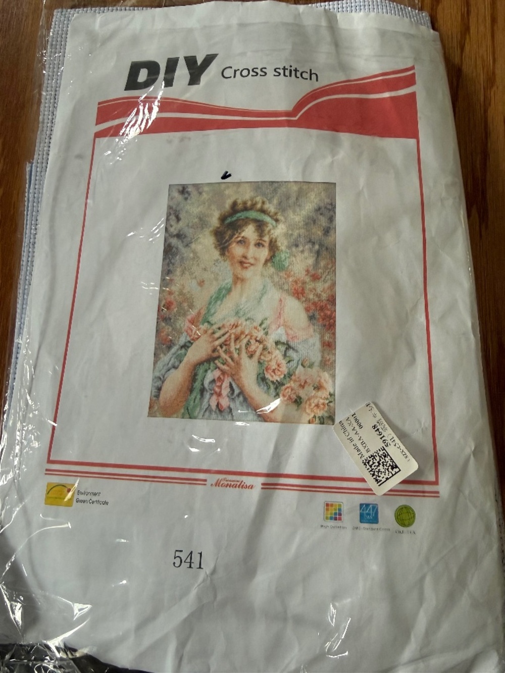 Girl with Roses DIY Pre-Printed Cross Stitch Kit 11ct Aida - NEW